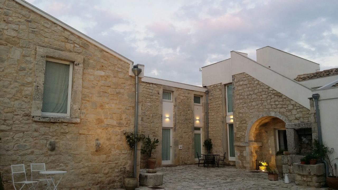 Valata Minusa Country Resort Cannizzara Extérieur photo