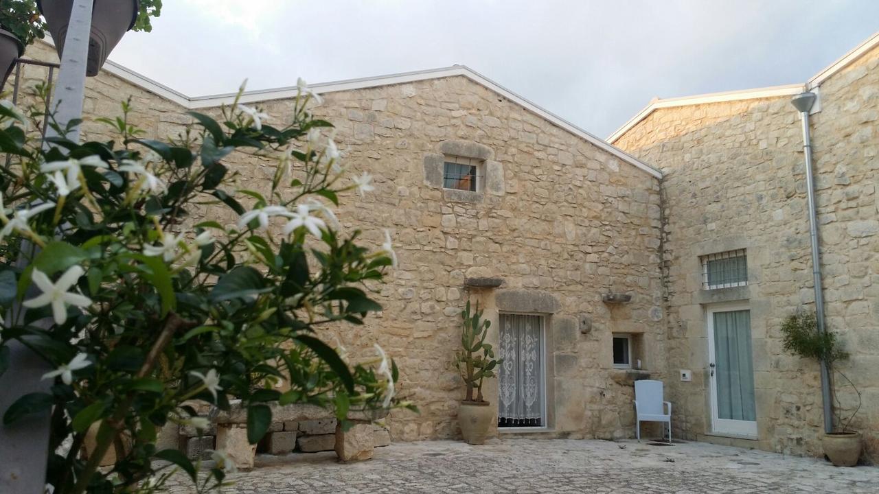 Valata Minusa Country Resort Cannizzara Extérieur photo