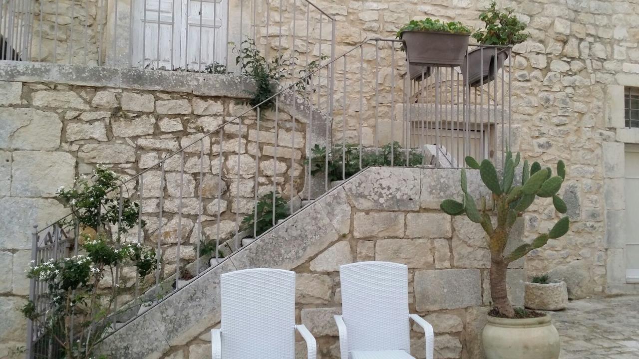 Valata Minusa Country Resort Cannizzara Extérieur photo